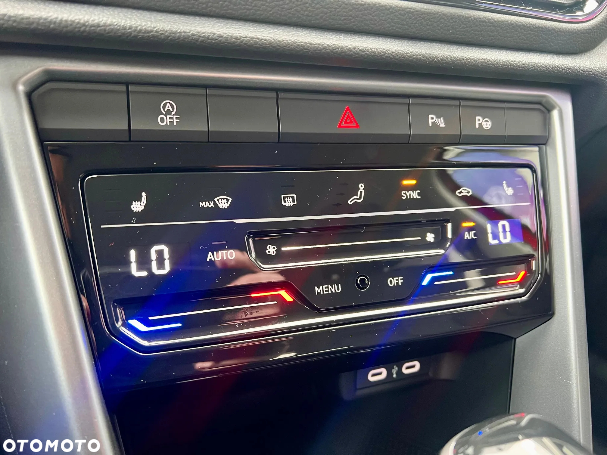 Volkswagen T-Roc 1.5 TSI Life Plus DSG - 14