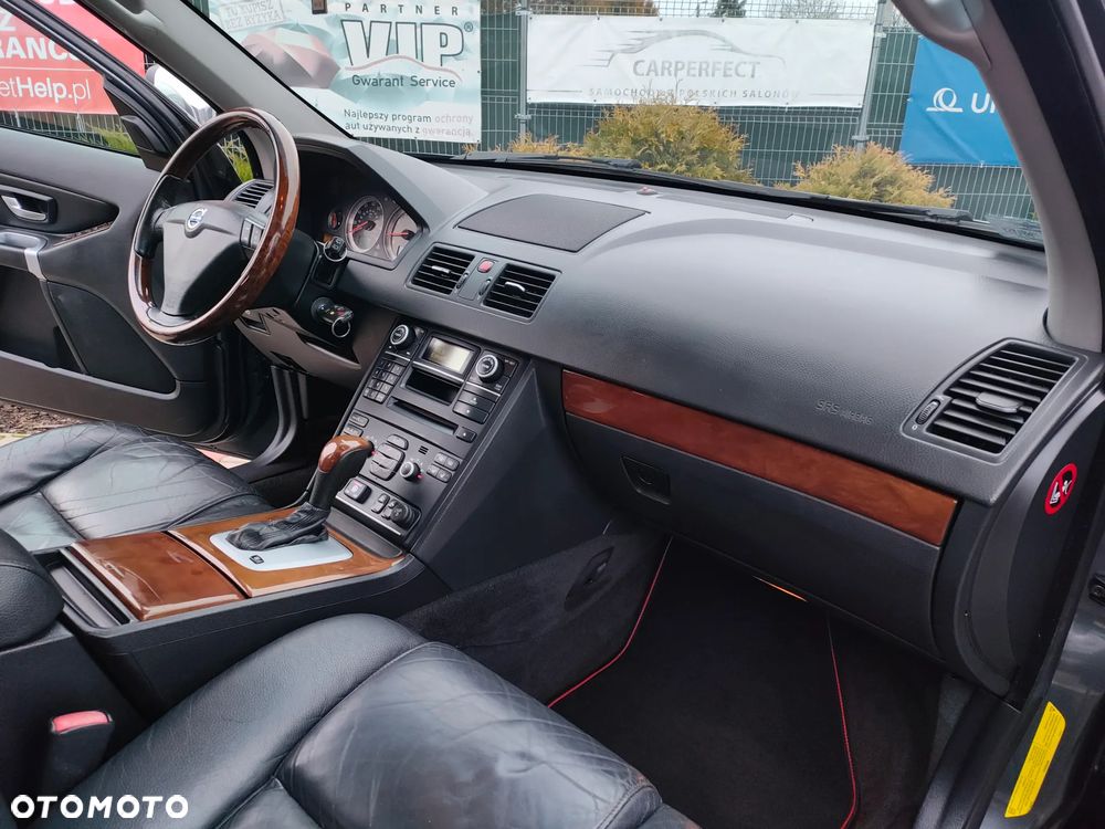 Volvo XC 90 V8 Executive - 19