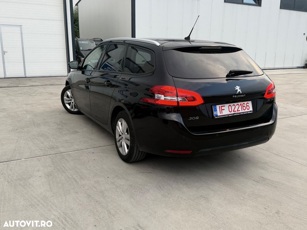 Peugeot 308 PureTech 130 GPF Stop & Start Style - 3