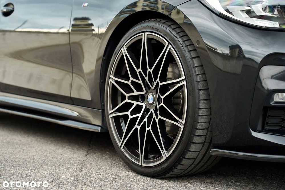 BMW Seria 3 320d xDrive mHEV M Sport sport - 18