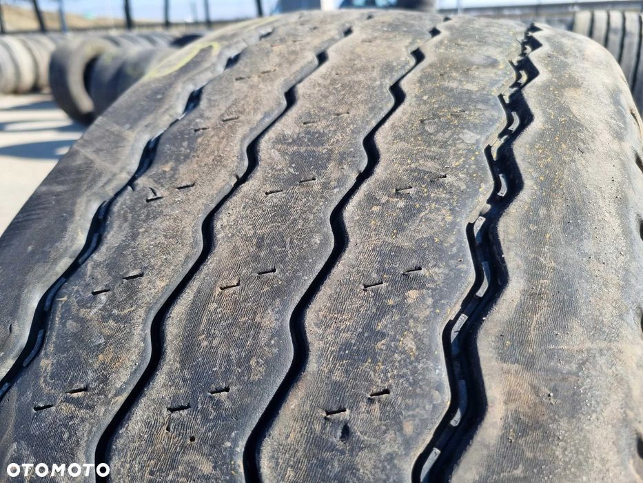 385/65R22.5 Opona PIRELLI ST 01 PLUS ST01 Naczepowa - 2