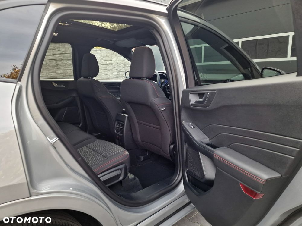 Ford Kuga - 19