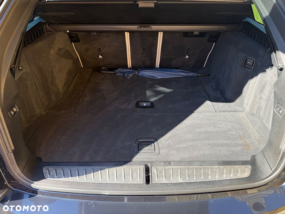 BMW Seria 5 - 28