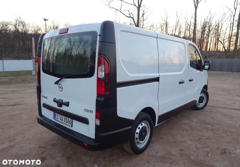 Opel vivaro - 14