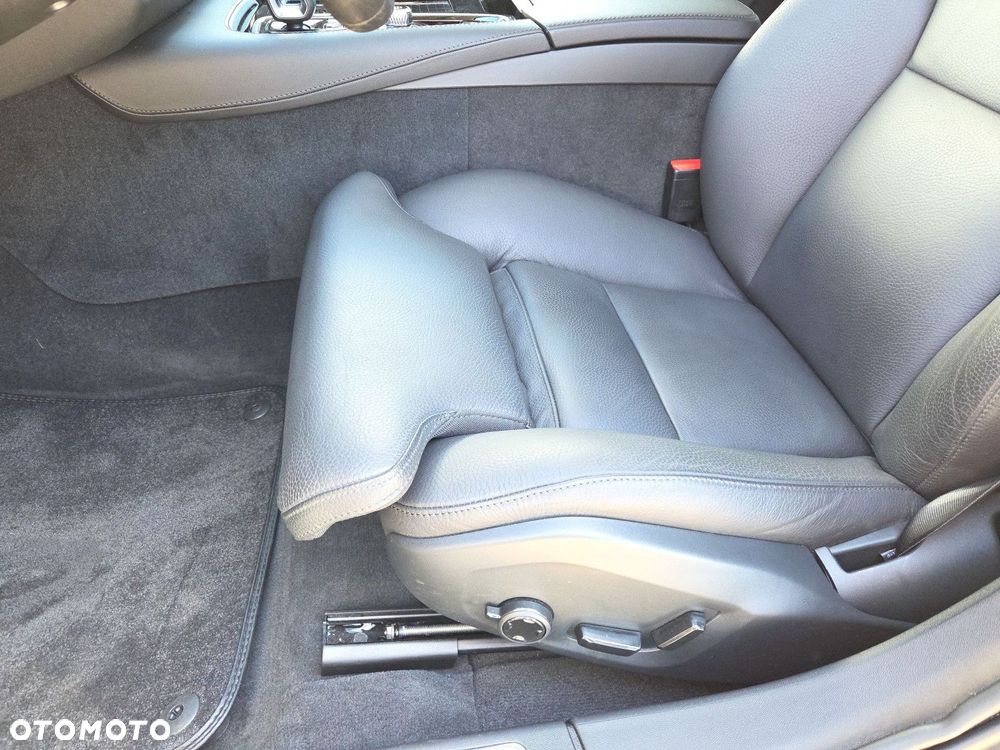 Volvo V90 T6 Recharge AWD Plus Dark - 24