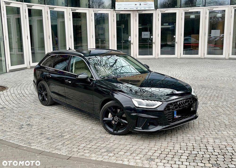 Audi A4 Avant 40 TFSI quattro S tronic S line - 4