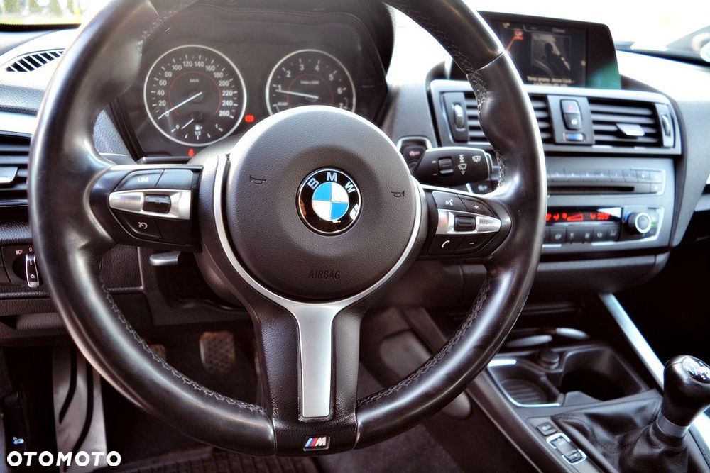 BMW Seria 1 116i - 13