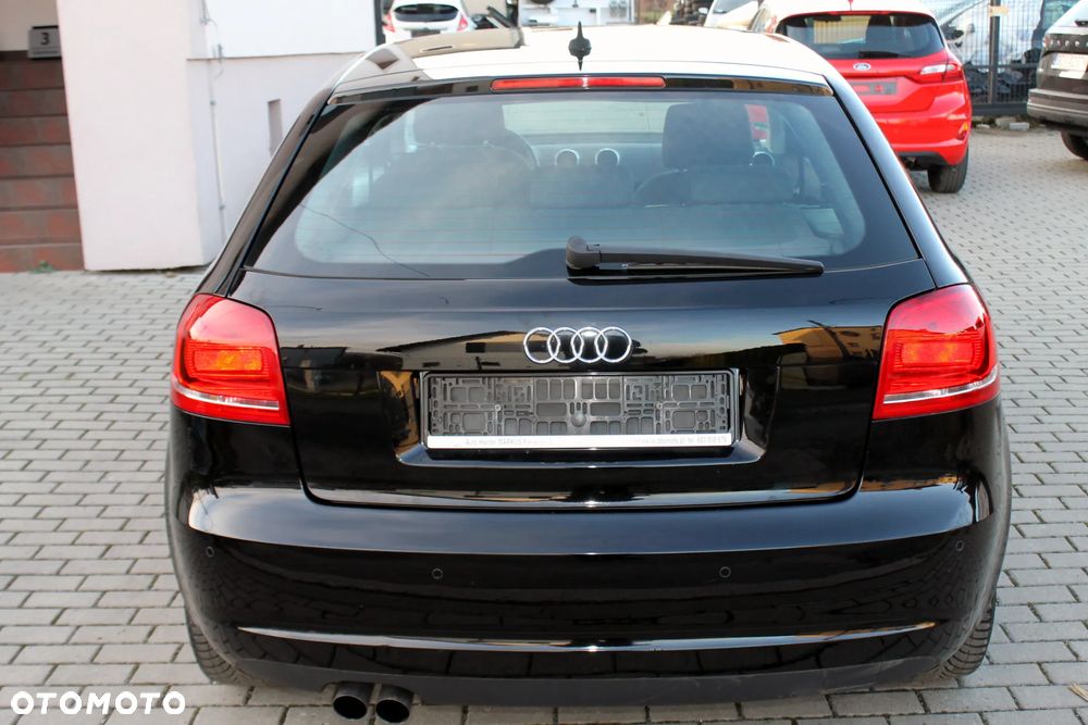 Audi A3 Sportback 2.0 TDI DPF Attraction - 8