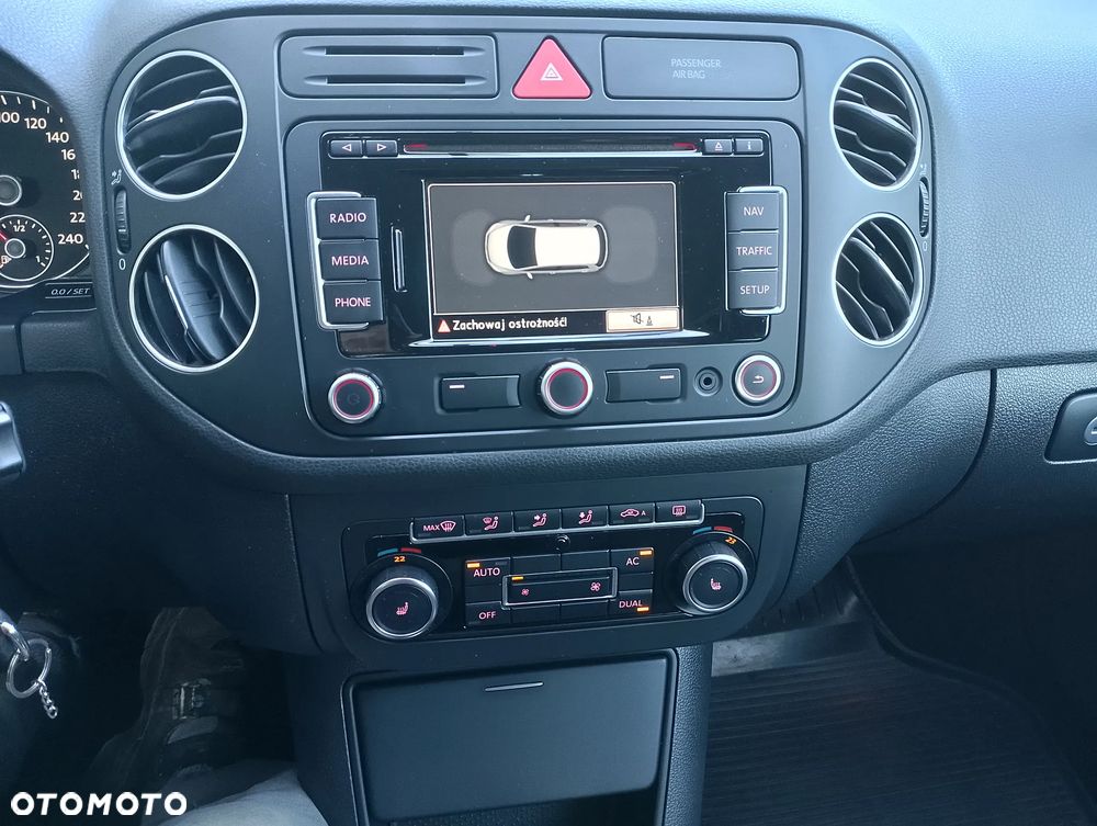 Volkswagen Golf Plus 1.6 TDI Highline - 15