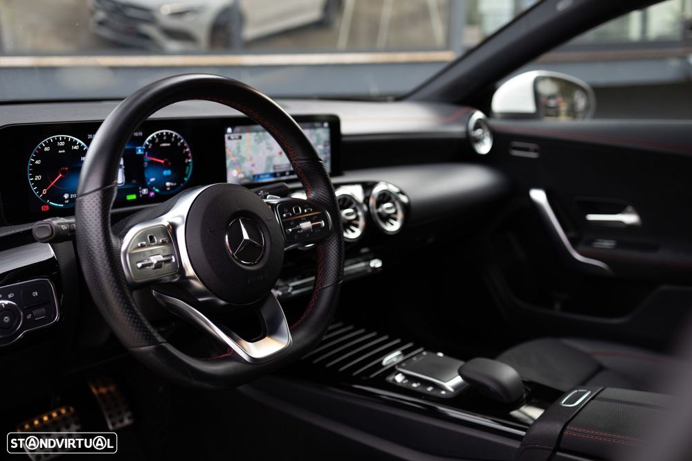 Mercedes-Benz CLA 250 e Shooting Brake AMG Line - 25