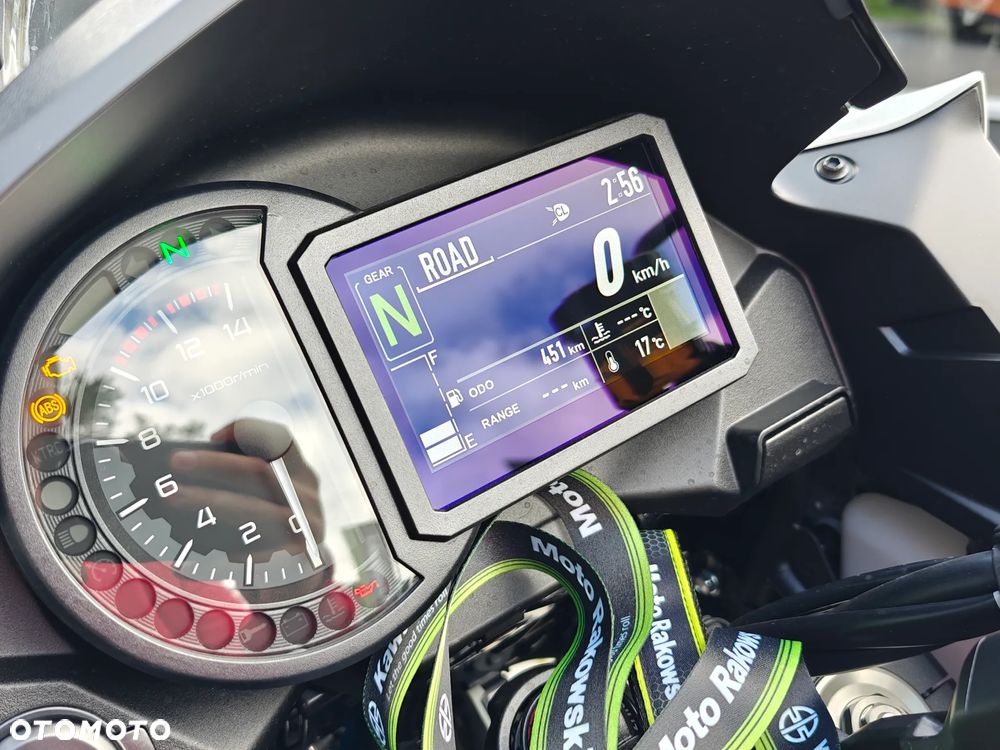 Kawasaki Versys 1000 - 15