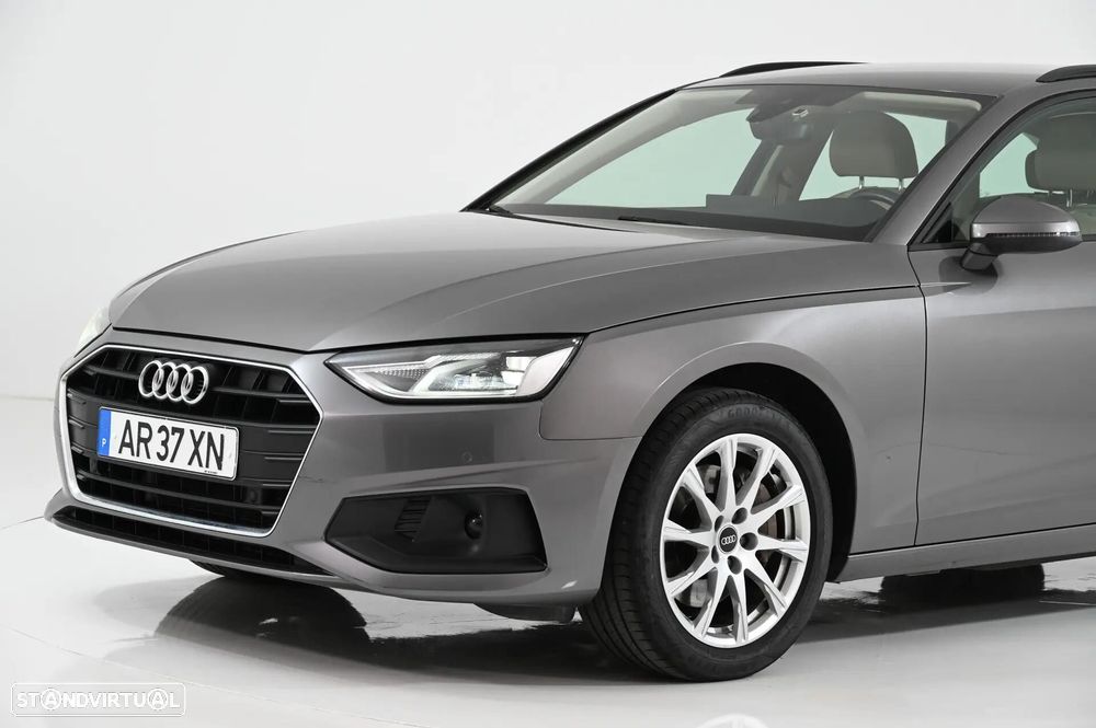 Audi A4 Avant 40 TDI S tronic - 13