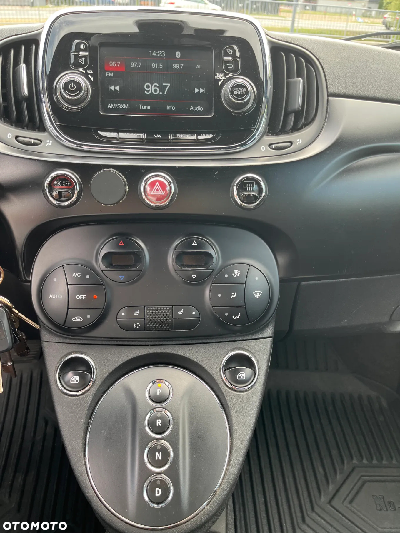 Fiat 500e Icon - 11