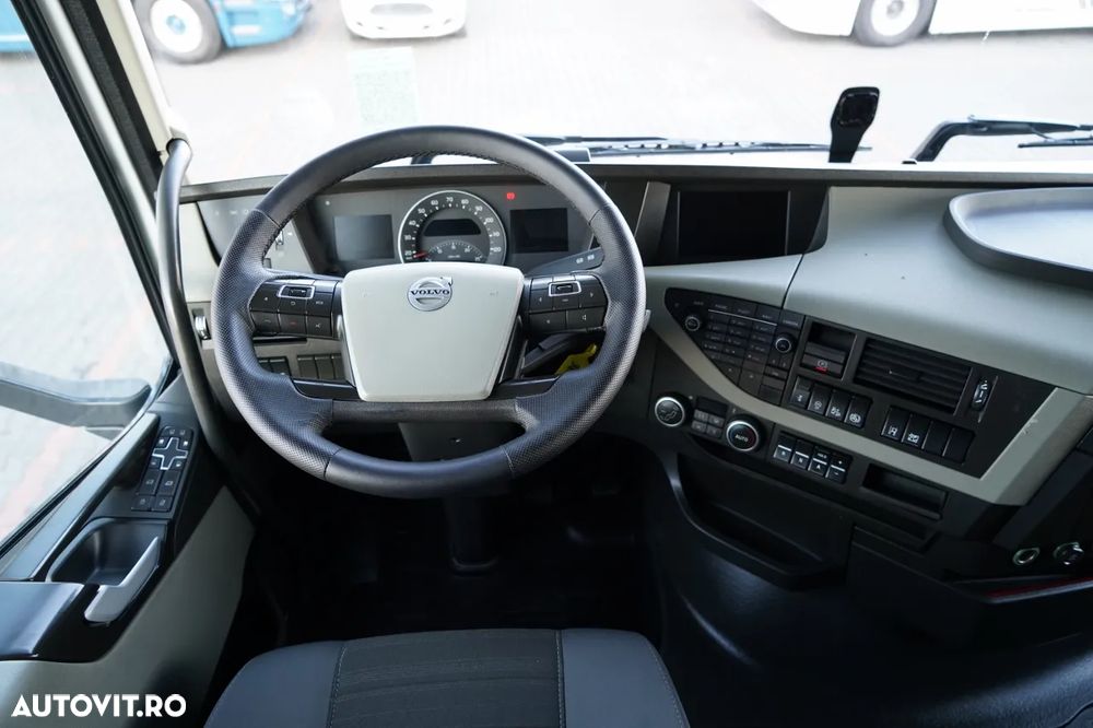 Volvo FH 500 / STANDARD / 2019 / - 28
