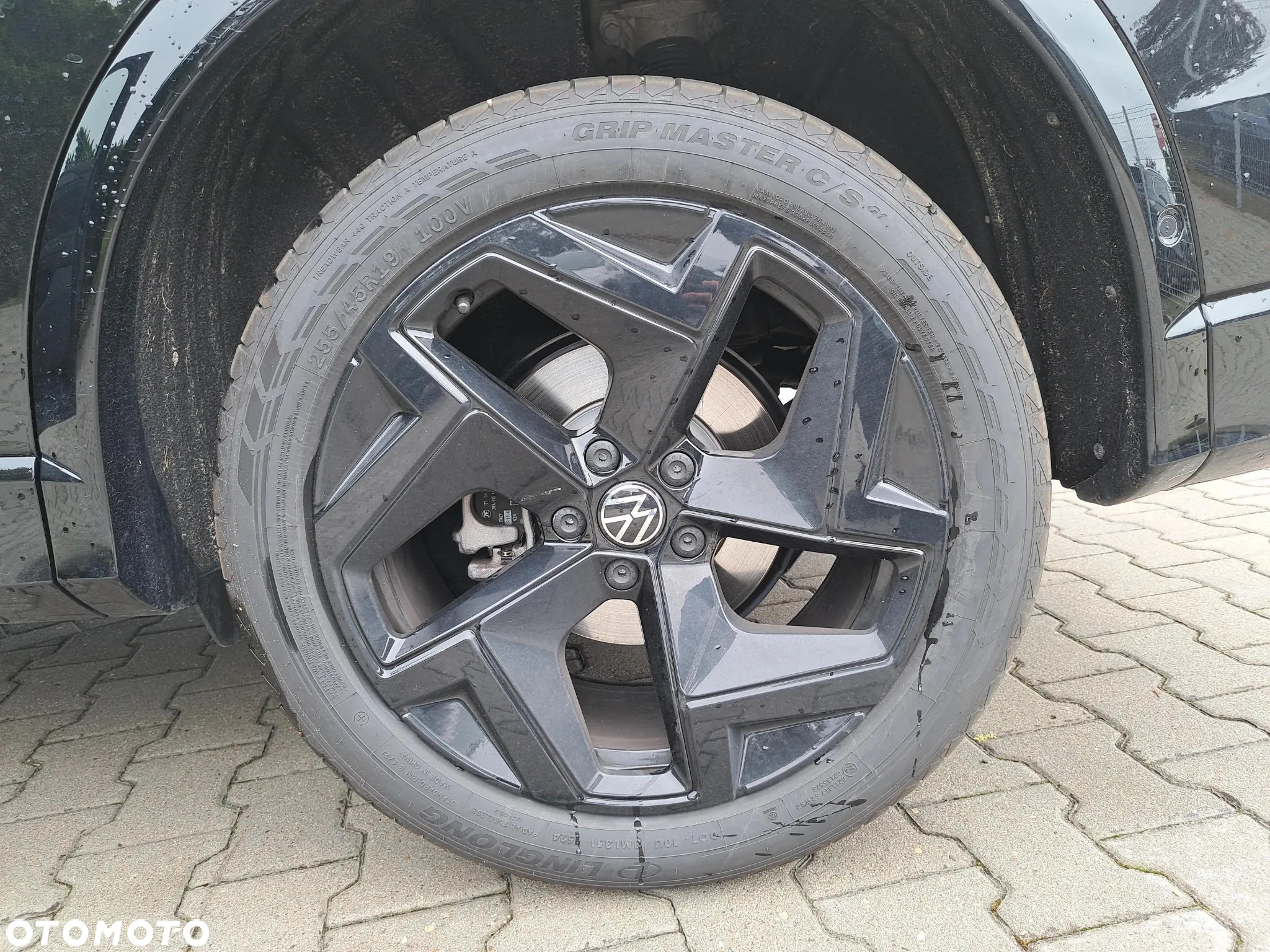 Volkswagen Tiguan 2.0 TDI 4Mot R-Line Plus DSG - 17