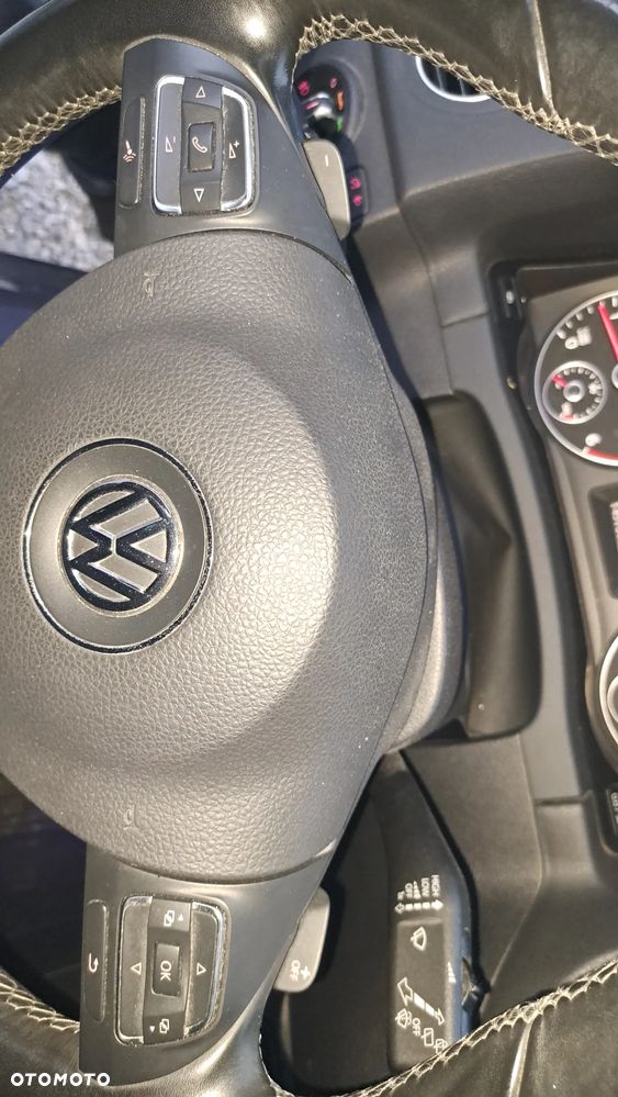 Volkswagen Golf 2.0 TDI DPF DSG Style - 17
