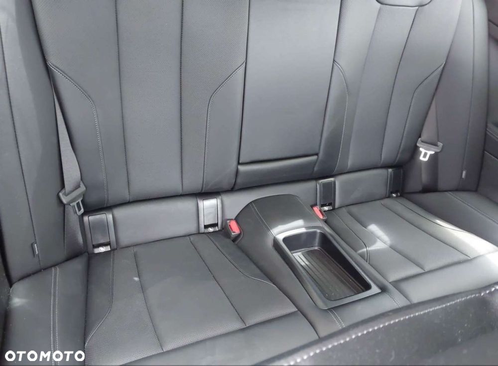 BMW Seria 2 - 10