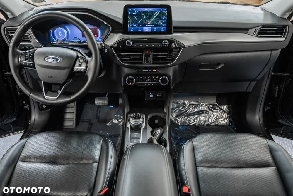 Ford Escape 2.0 EcoBoost AWD Titanium - 19