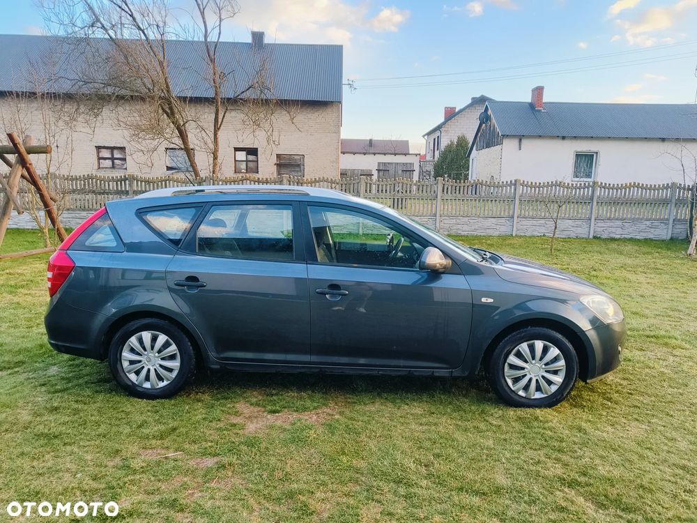 Kia Ceed 1.4 Comfort - 3