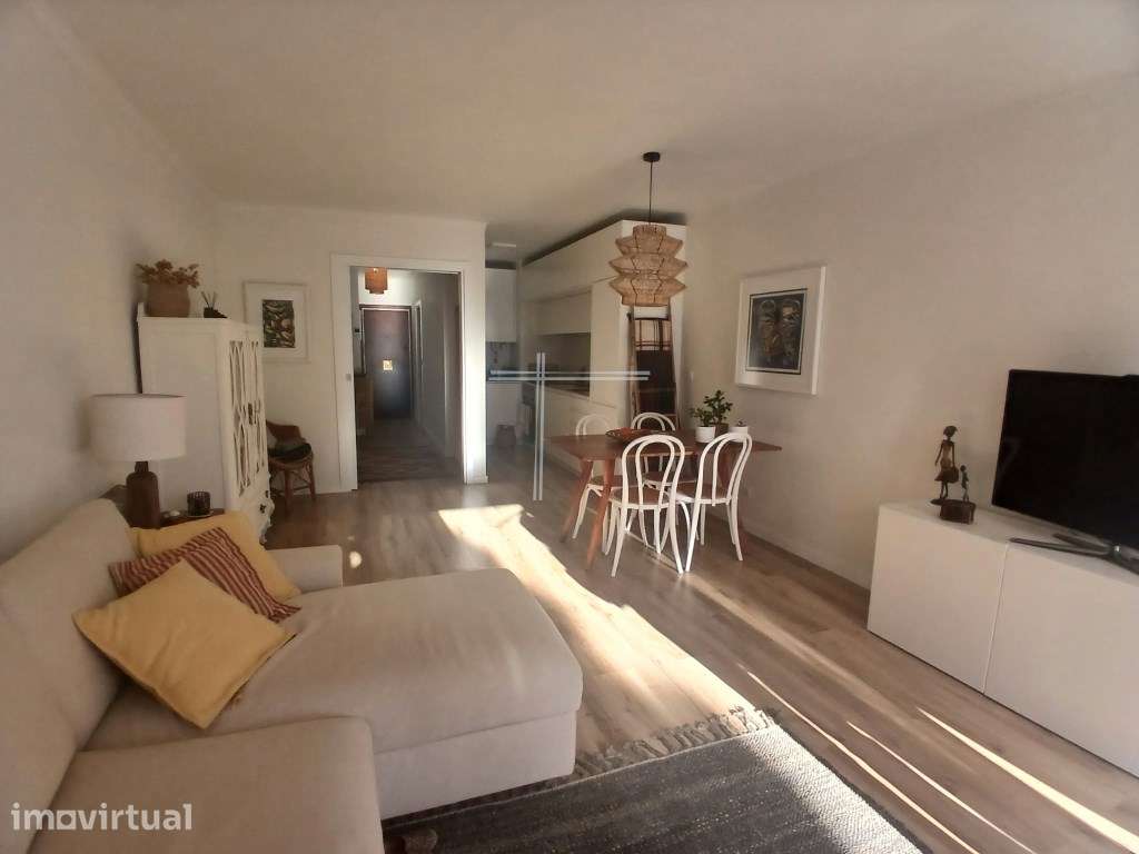 Apartamento T0 com varanda - São João da Caparica - Grande imagem: 4/23
