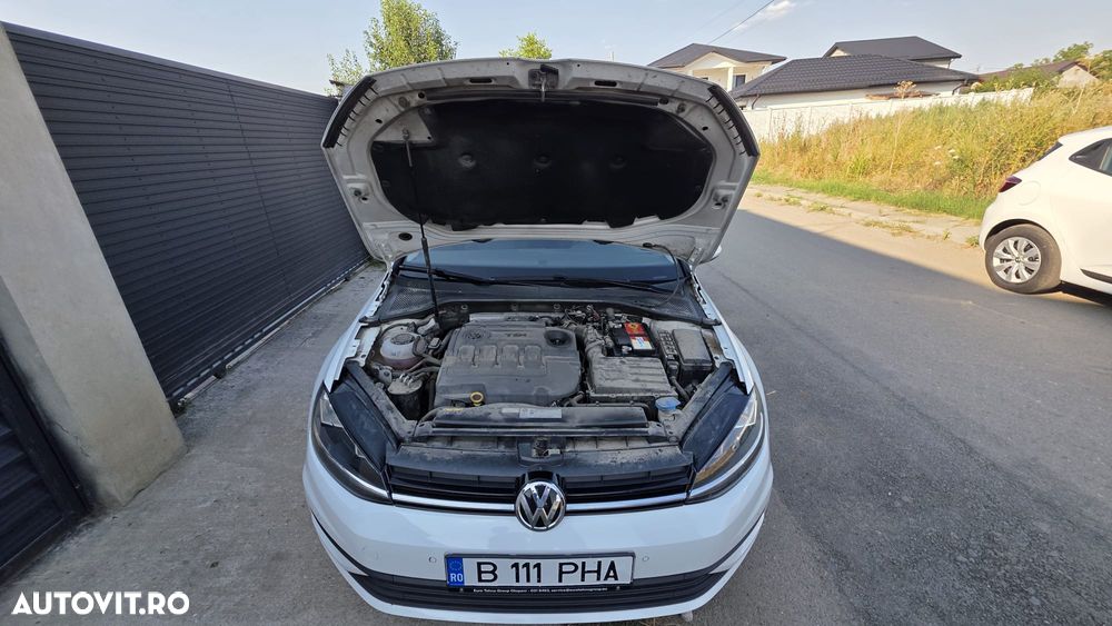 Volkswagen Golf 1.6 TDI Trendline - 4