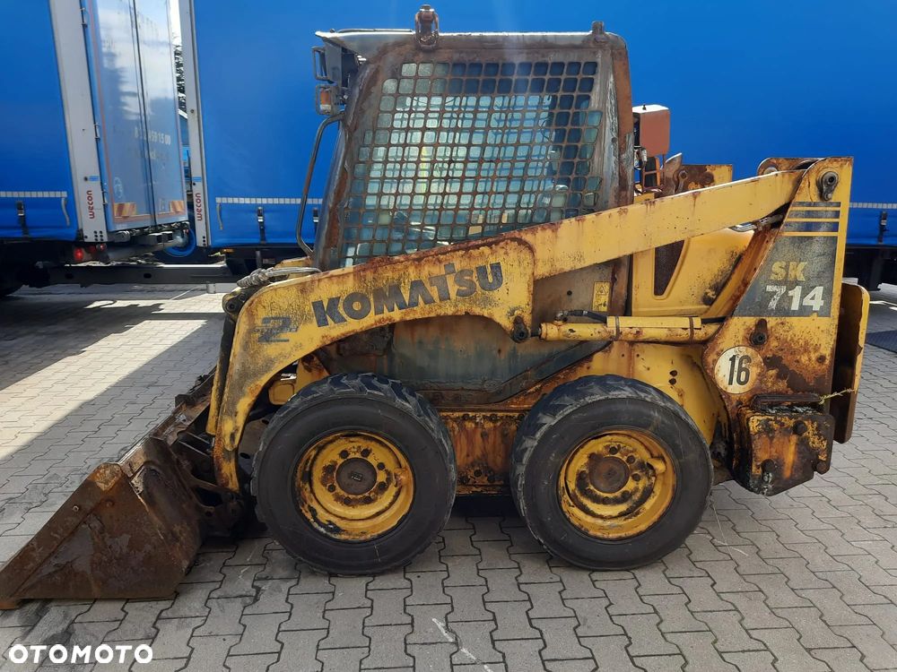 Komatsu 714-5 (2017r) SK 510 815 SK 818 - 5