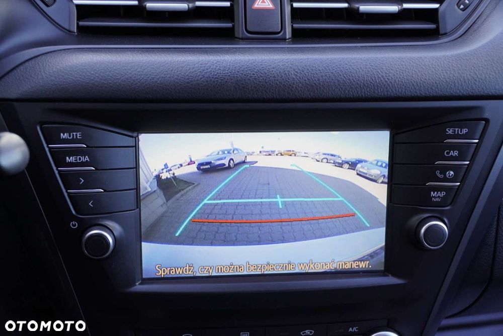 Toyota Avensis 2.0 D-4D Premium - 16