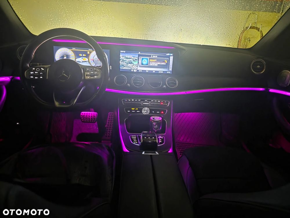 Mercedes-Benz Klasa E 220 d 4-Matic AMG - 5