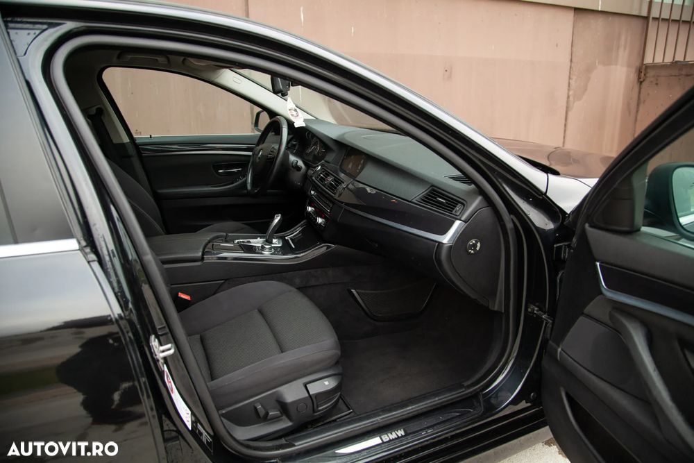 BMW Seria 5 520d Aut. - 10