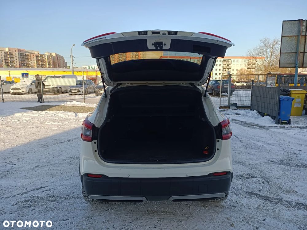 Nissan Qashqai 1.2 DIG-T N-Connecta - 11