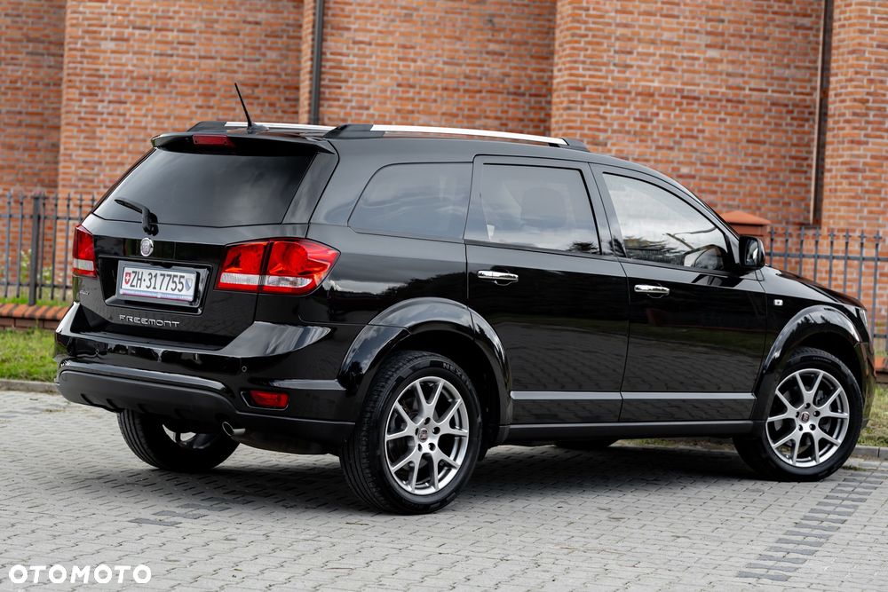 Fiat Freemont 2.0 Multijet 16V DPF Automatik Allrad Lounge - 14