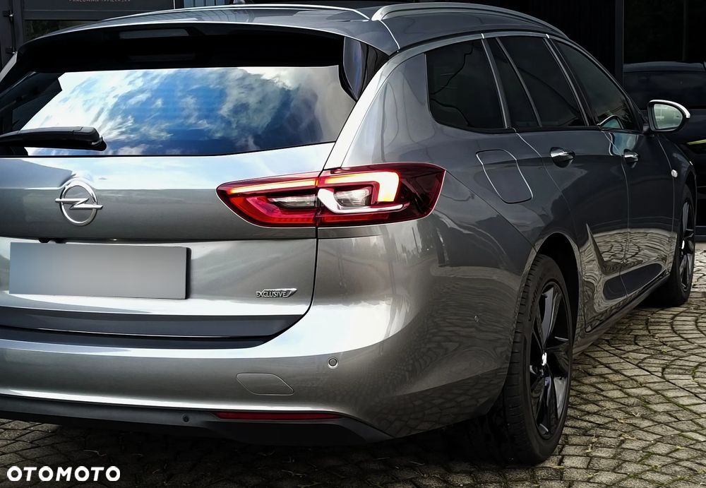 Opel Insignia Sports Tourer 2.0 Diesel 4x4 Ultimate Exclusive - 6