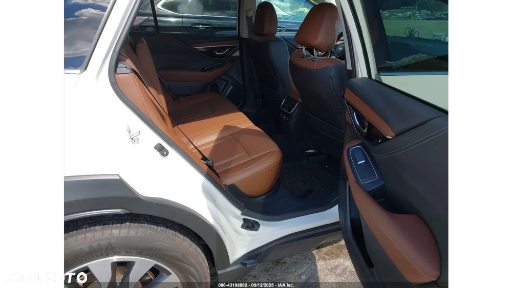 Subaru Outback - 11