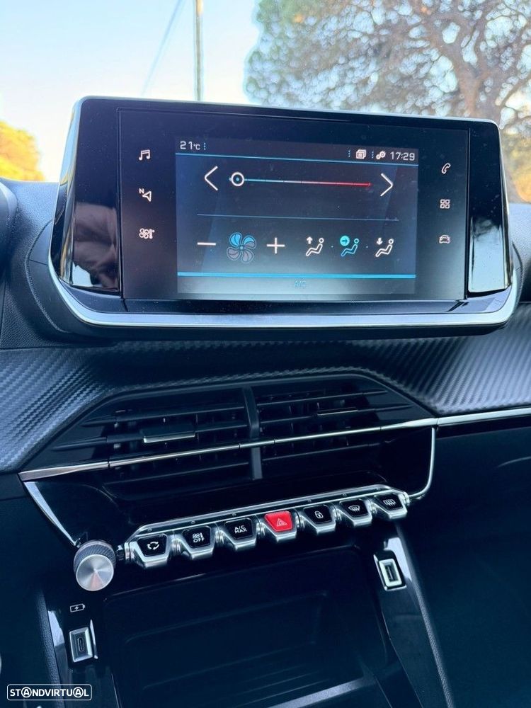 Peugeot 208 1.2 PureTech Active Pack - 9