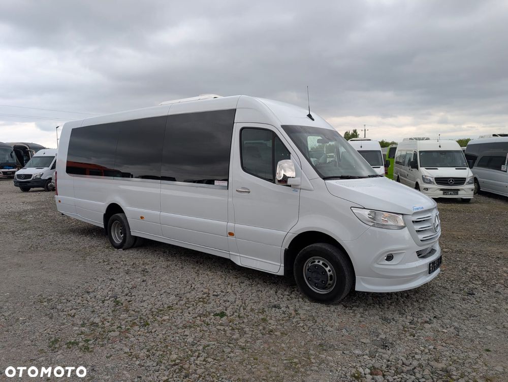 Mercedes-Benz Sprinter 519 - 3