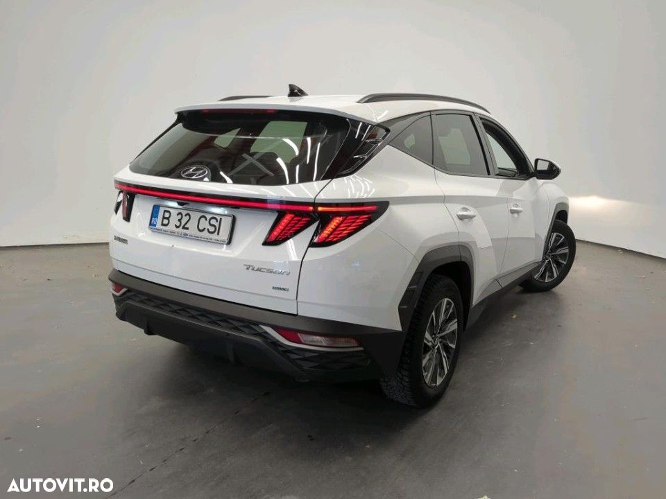 Hyundai Tucson - 2