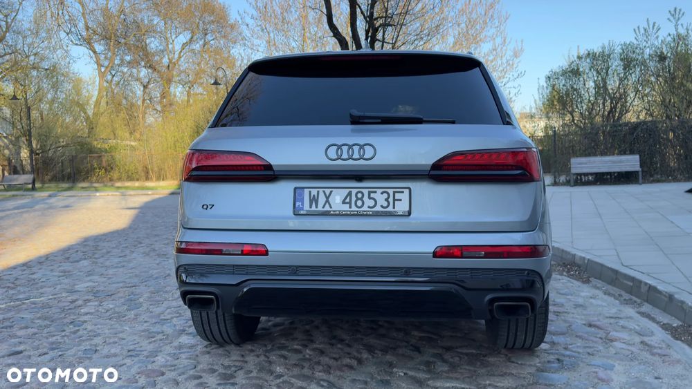 Audi Q7 - 9