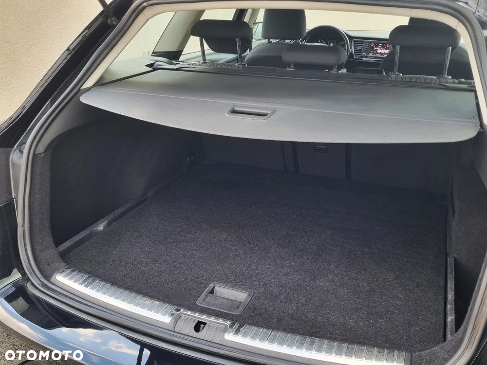 Seat Leon Sportstourer 2.0 TDI Style S&S DSG EU6 - 11