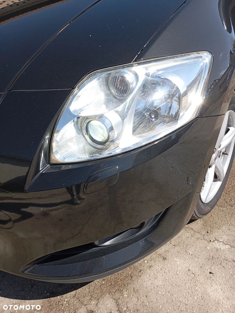Toyota Auris 1.6 VVT-i Sol - 9