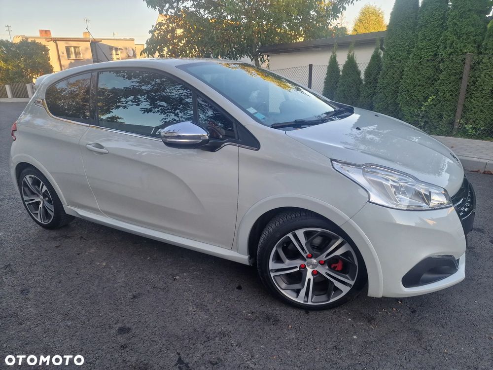 Peugeot 208 THP STOP & START GTi by Sport - 14