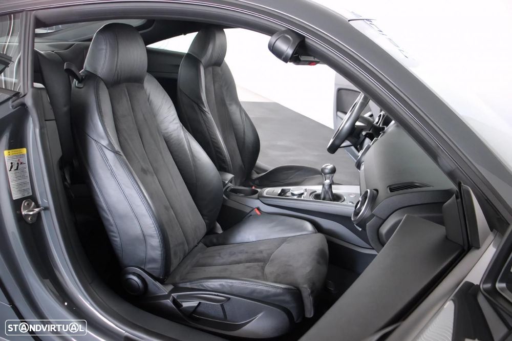 Audi TT Coupé 2.0 TDI S-line - 13
