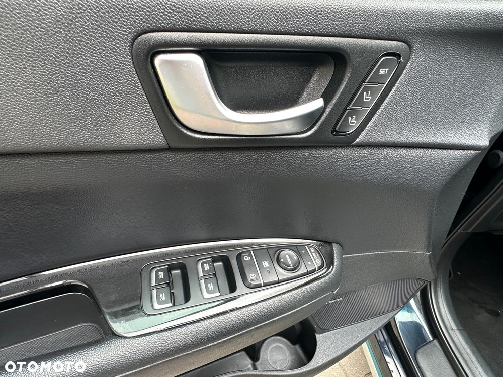 Kia Optima Sportagon 2.0 GDI Attract - 22