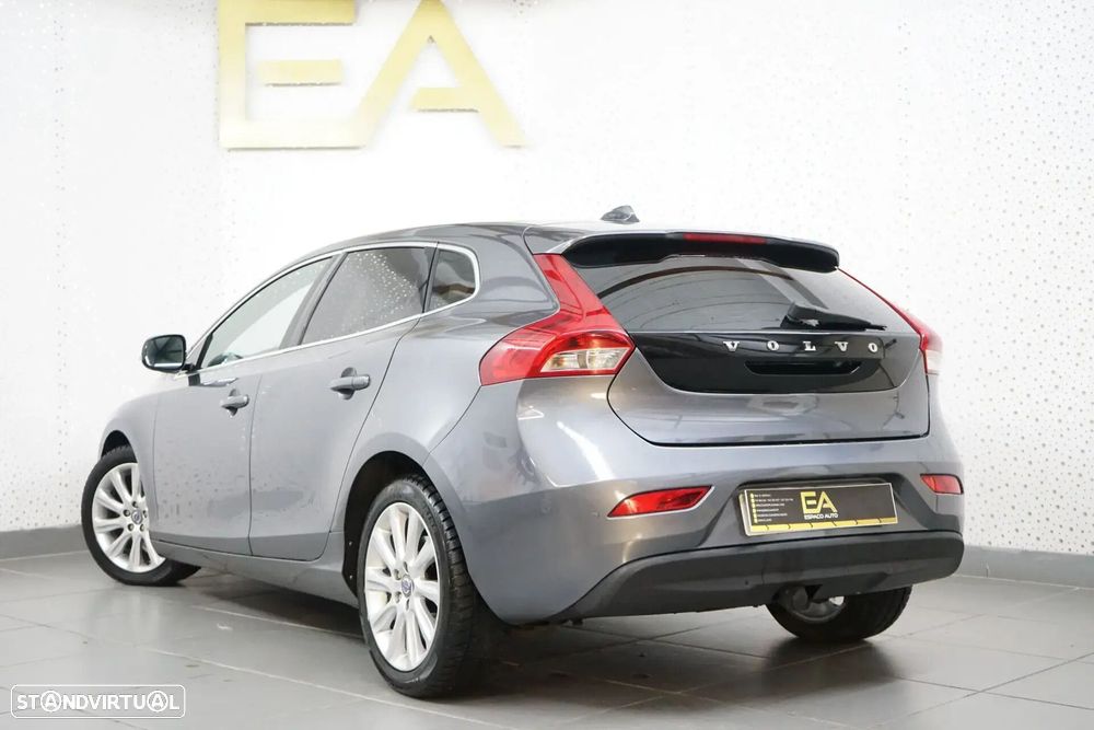Volvo V40 - 4