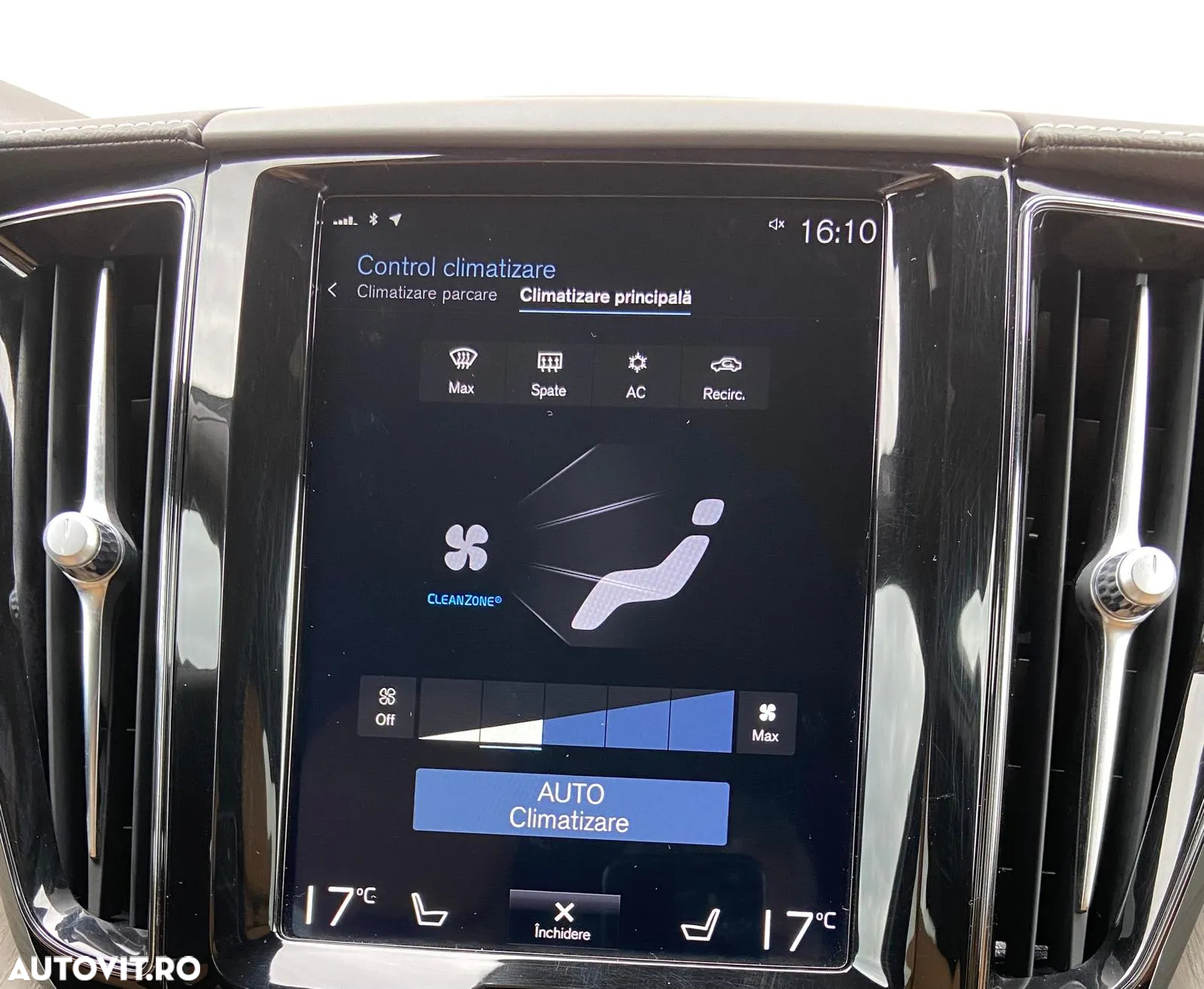 Volvo XC 60 B4 MHEV AWD Inscription - 20
