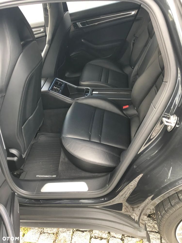 Porsche Panamera - 9