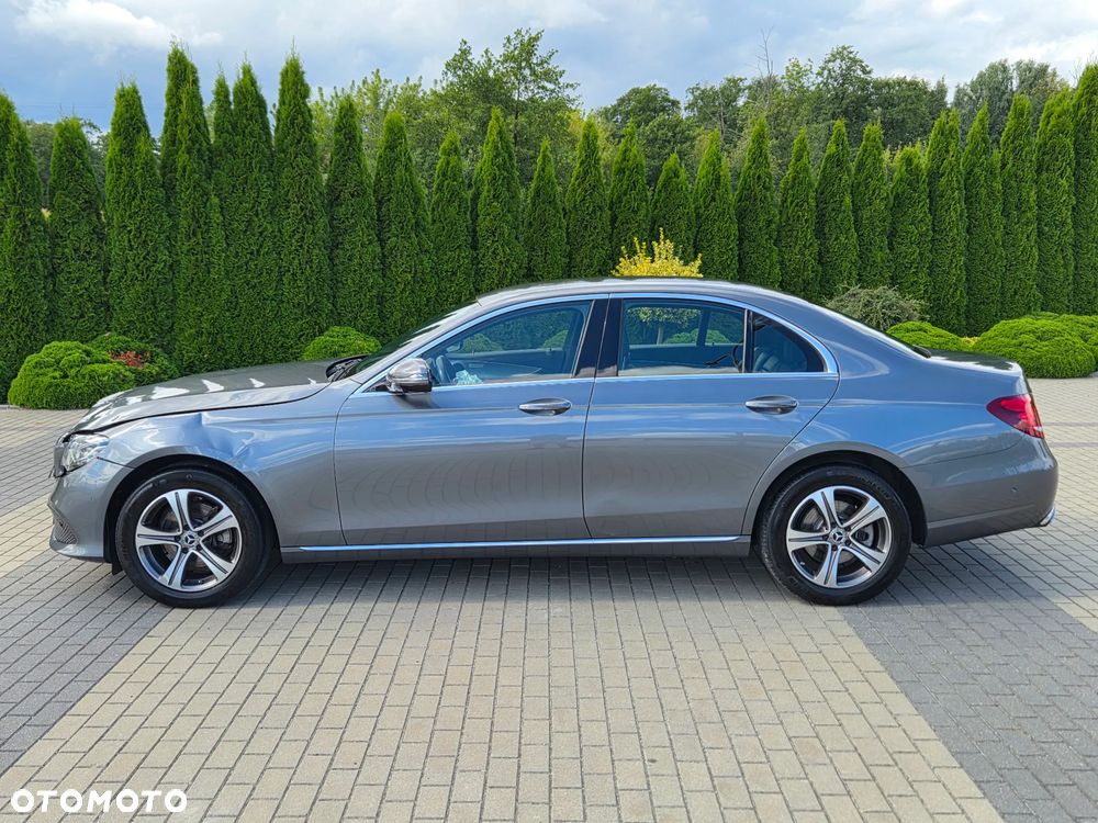 Mercedes-Benz Klasa E 220 d 9G-TRONIC Avantgarde - 4