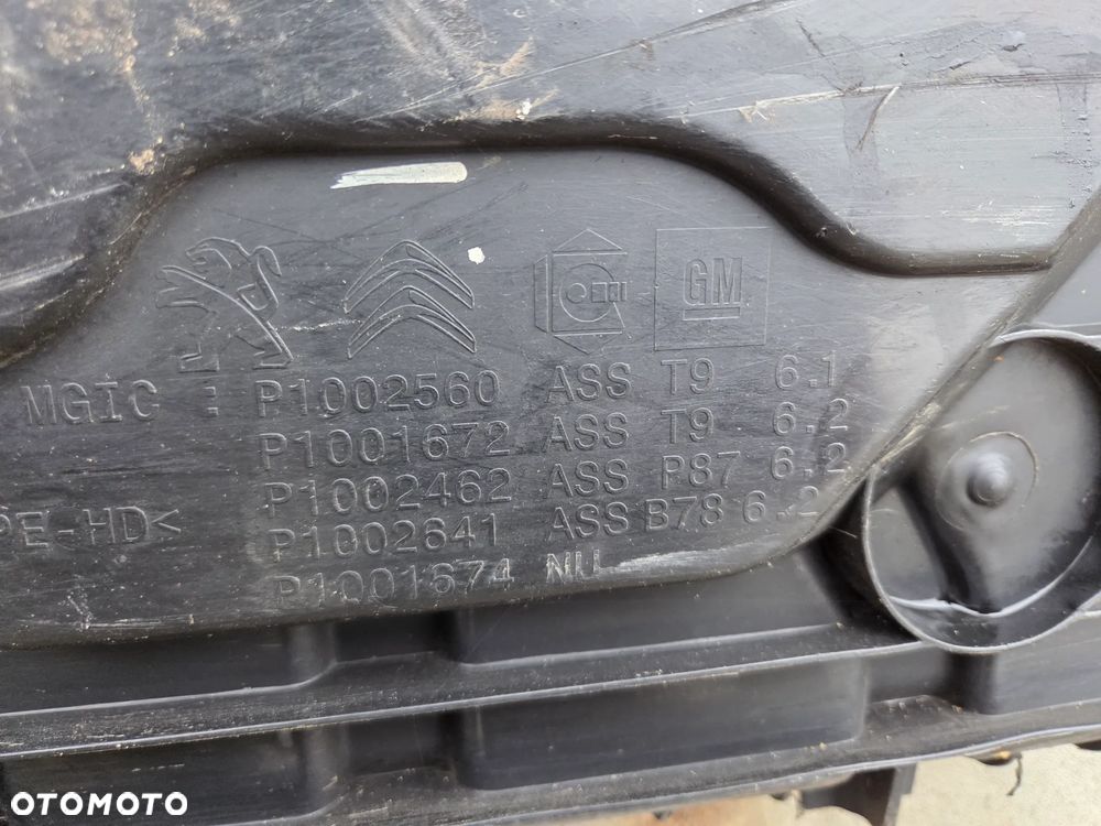 Zbiornik ADBLUE Peugeot 308 T9 HB 1.5 BLUEHDI - 10