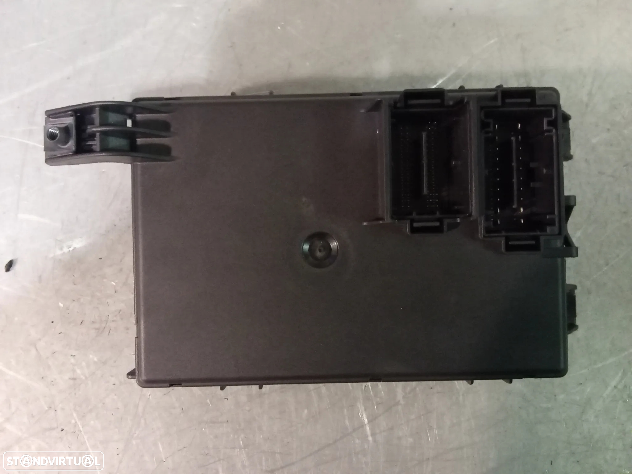 CAIXA DE FUSIVEIS / BSI OPEL CORSA D 06-14 13424262 - 2