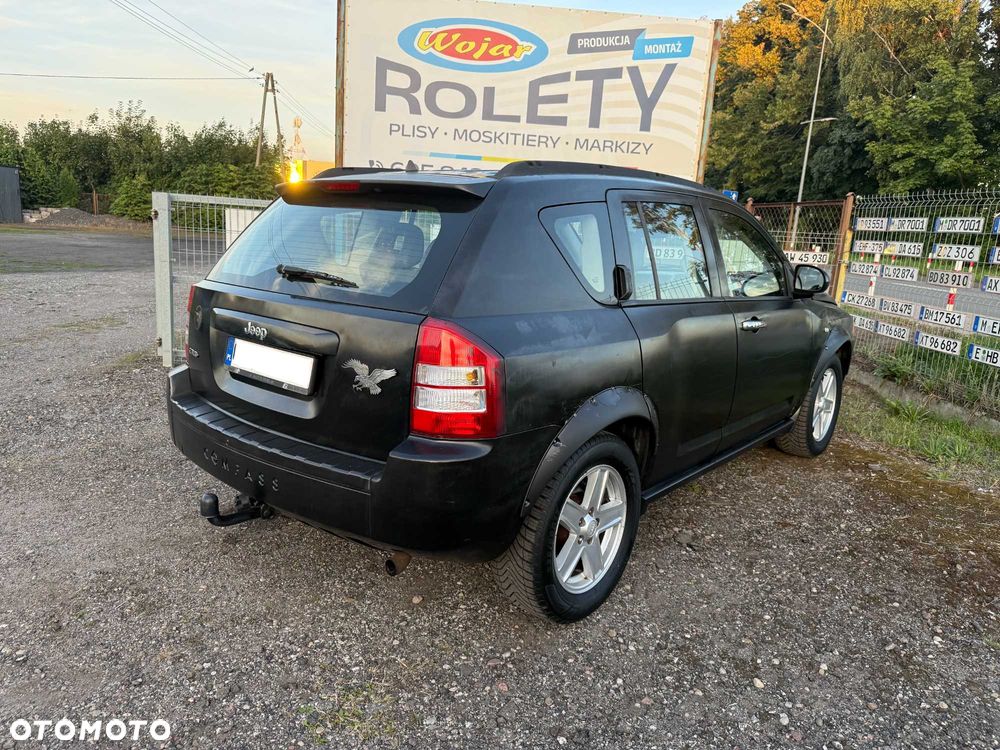 Jeep Compass - 4