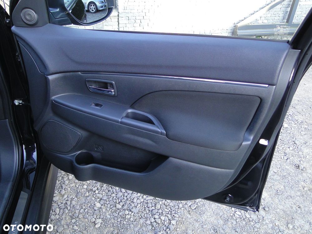 Mitsubishi ASX 1.6 2WD Edition 100+ - 26